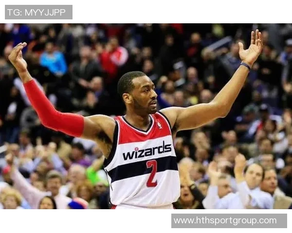 邓利维赞梅尔顿短暂出场展现价值幸福他能重返球队助力新赛季