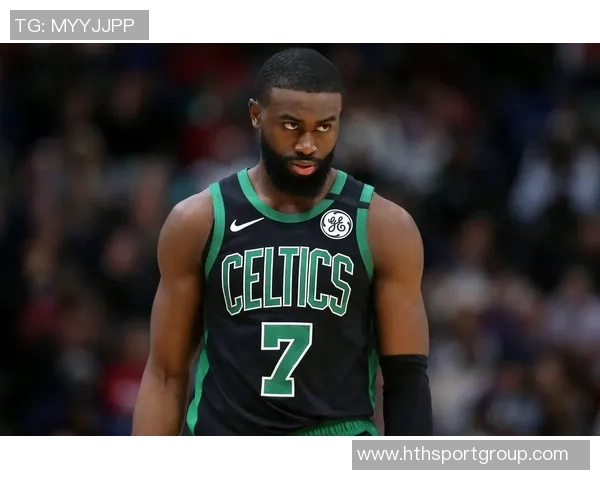 杰伦布朗直言AI泛滥发际线粉蹭对手引发热议