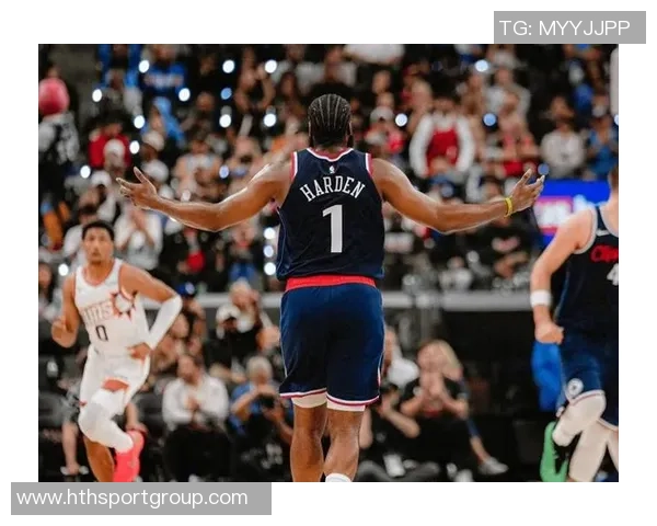 乌布雷因膝盖外侧副韧带受伤缺席明天对快船比赛将与专家会面确认伤情